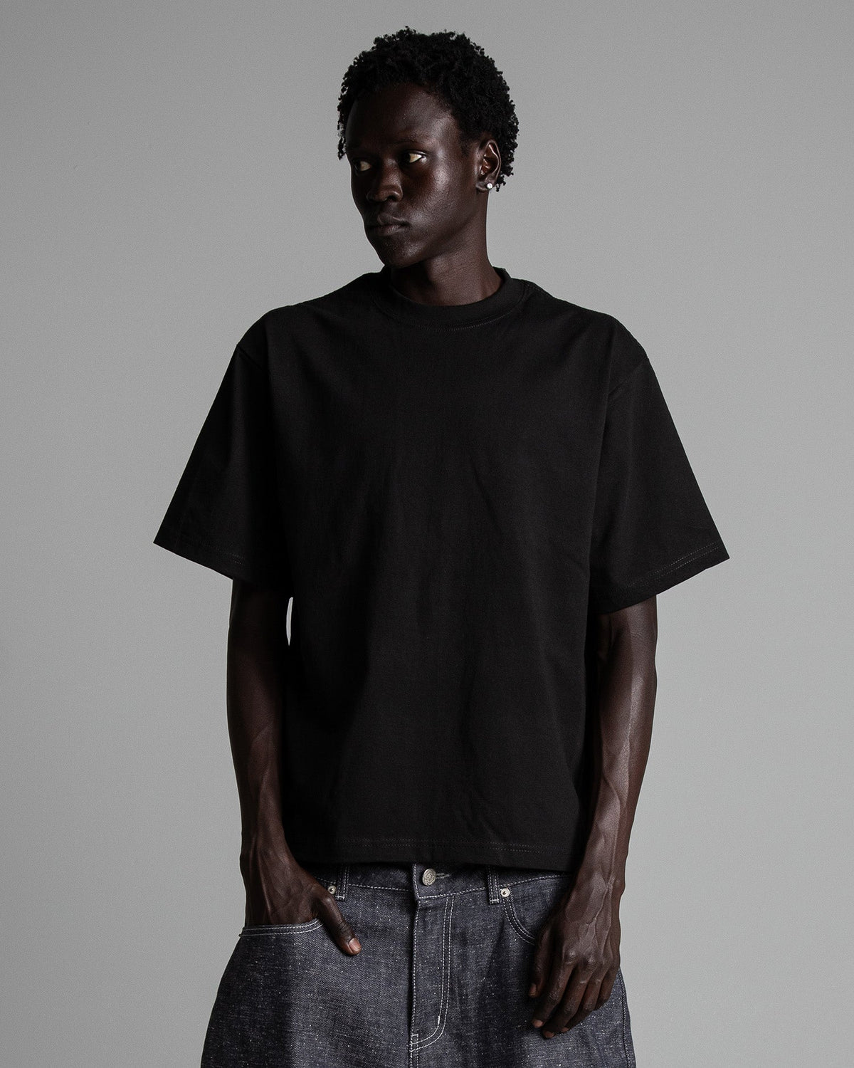 color=Noir;side=Avant