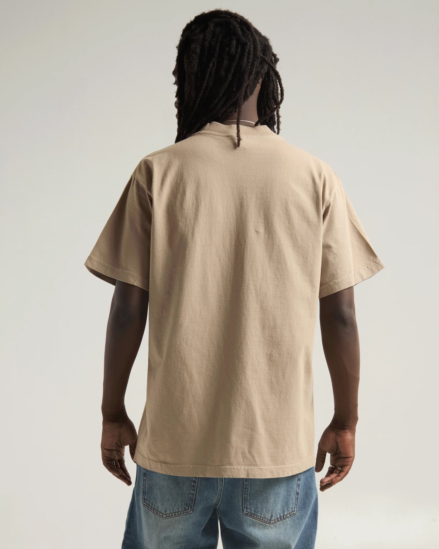 color=Ivoire;side=Arrière